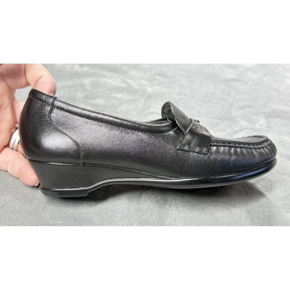 SAS Shoes Womens Size 5.5‎ Black Leather Tripad Comfort Wedge Loafers Slip On